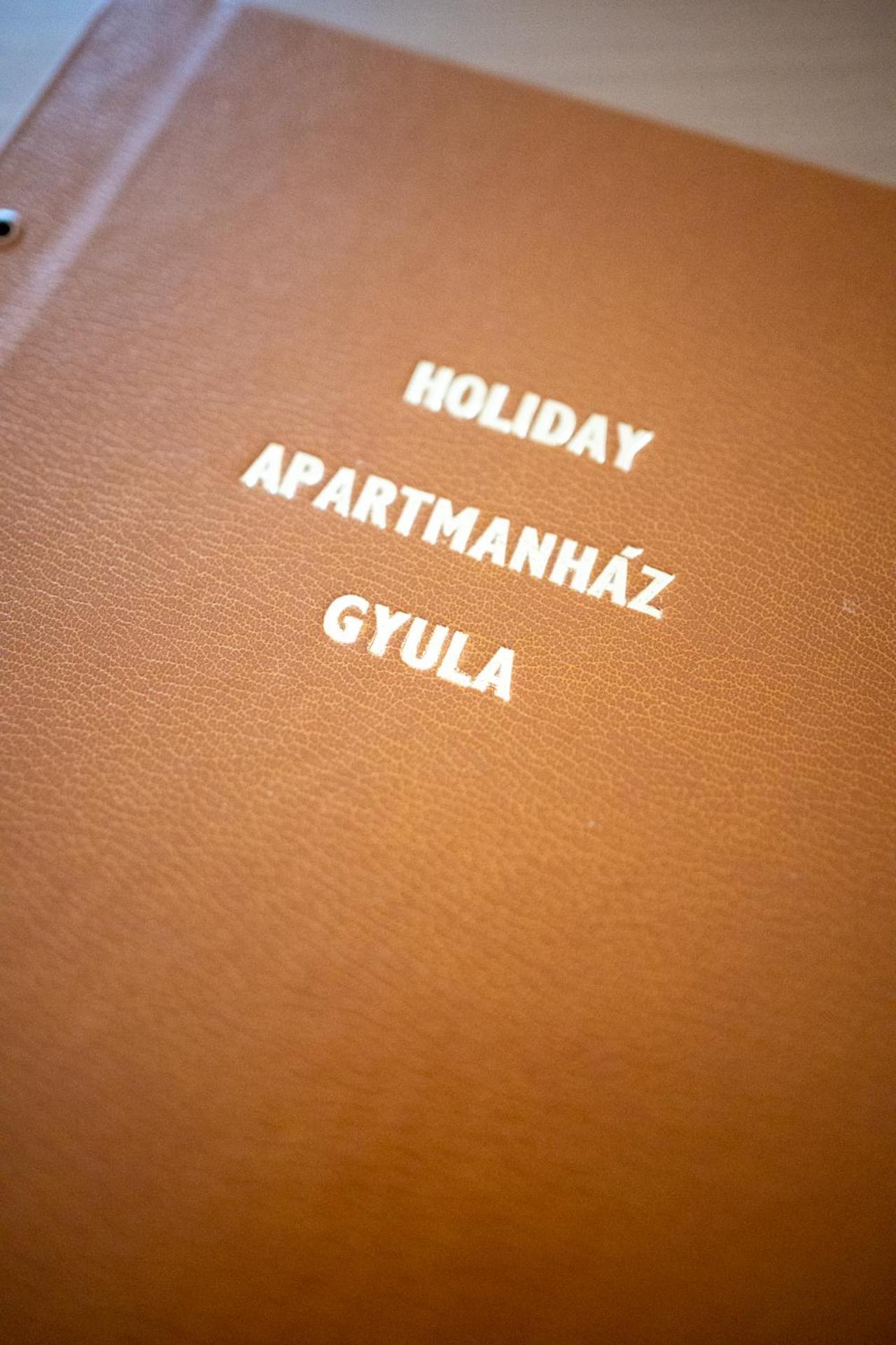 Holiday Apartmanhaz 久洛 外观 照片